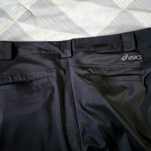 Asics black shorts - Picture 3 of 8